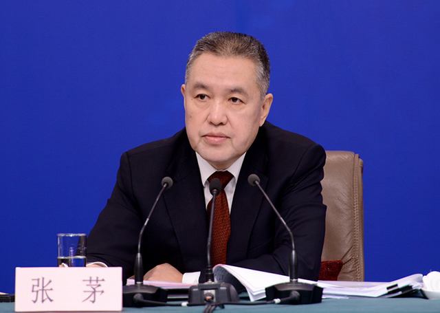 张茅:强化食品安全监管