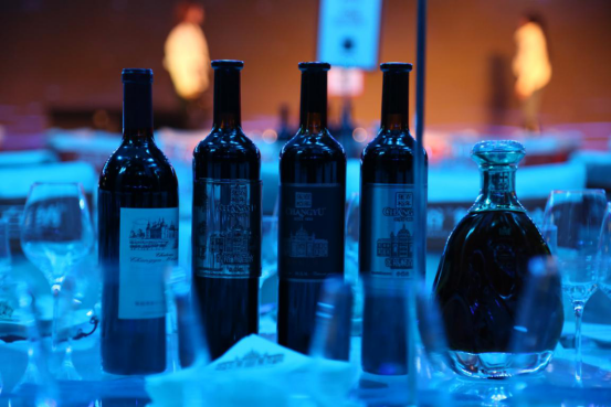 张裕解百纳召开合作伙伴沟通酒会 共庆销量累计突破5.32亿瓶