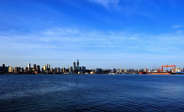 【视频】第七次牵手结缘 夏季达沃斯与大连相生相成