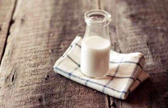 新型冠状病毒感染的肺炎防治营养膳食指导