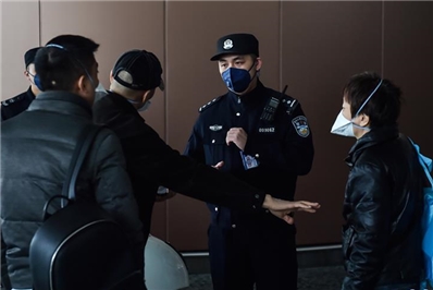 春运返程“防疫阻击战”——北京防疫一线民警工作纪实