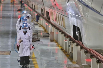 高铁一线的“安全卫士”