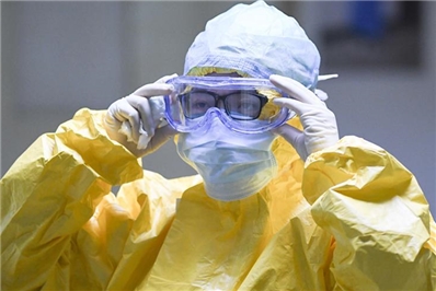 战“疫”一线的医护人员