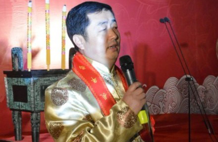 酿酒大师现场评酒