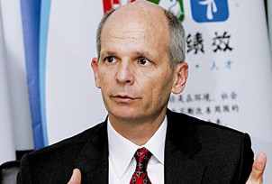 百事董事长孟可仕