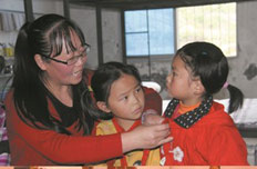 湖北省十堰郧县鲍峡镇高桥小学谢萍老师