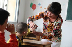 浙江省龙游县培智学校王渭仙老师