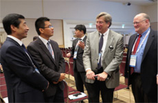 伊利与美乳品出口协会代表进行交流