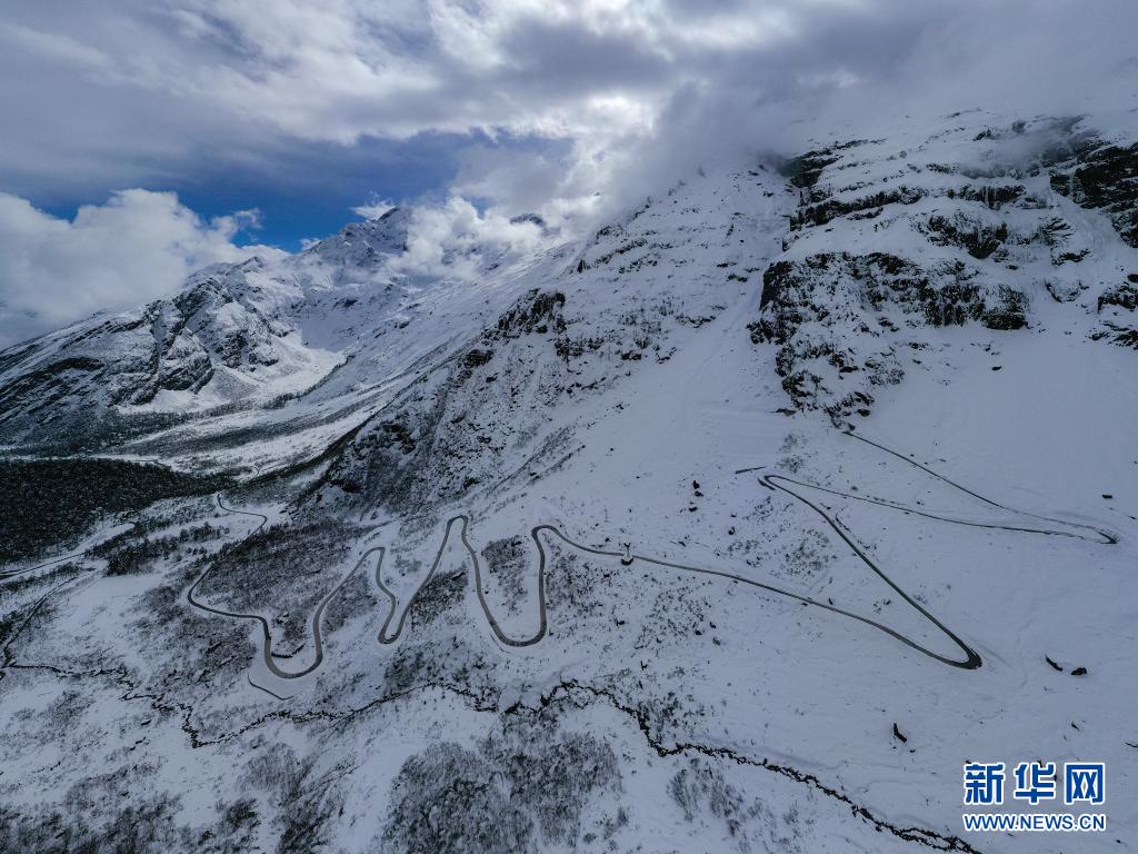 西藏雪崩致28死 現場搜救基本結束 - 国际日报