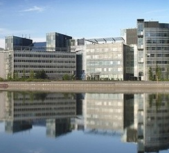 一体化不可能“一蹴而就”