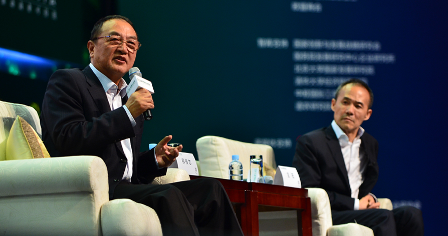 2014绿公司年会:柳传志对话王石