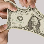 小债权人:左右两难