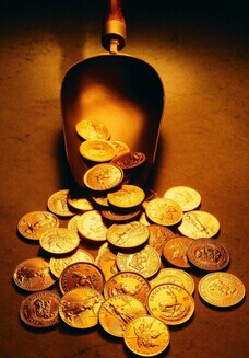 动荡的国际市场：金价、油价缘何齐探新底？