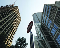 中介：政策不变房价将跌30%