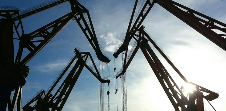 国务院：分类分层推进国有企业混改