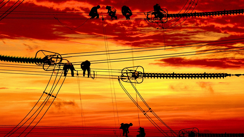 中央经济工作会议要求降低企业成本 全国燃煤电价应声下调