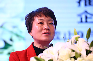 佟佳莉（跨境电商综试区办公室主任）