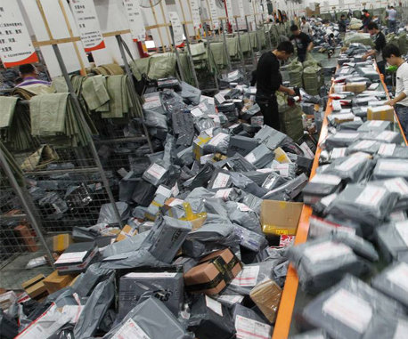 深圳10天扣车17975辆、拘留874人