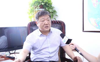 新华网采访河南省漯河市临颍县县长王继周