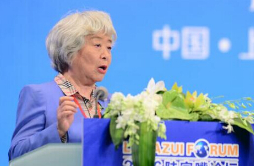 楼市有无泡沫？吴晓灵反问：你买得起房么？