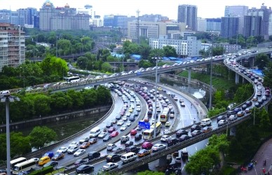 治堵核心是减汽车数量
