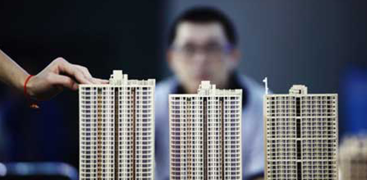 百公里内，房价一边暴涨一边下跌