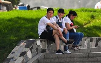 北方多地迎高溫天氣