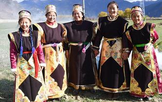 別具一格的工布服飾