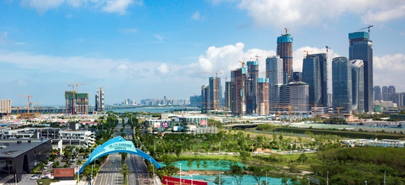 为改革开放探索新途径、积累新经验