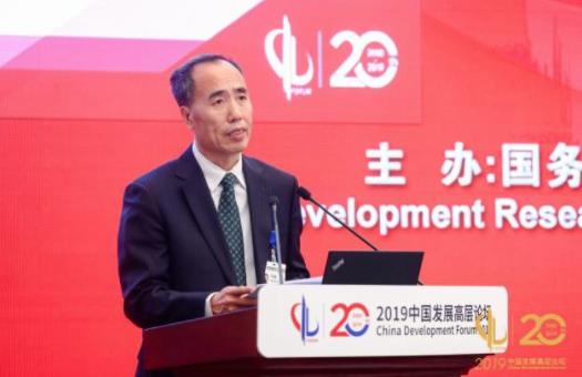 王兆星：银保监会正抓紧研究新一轮的金融业开放措施