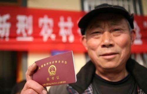 山东文登：村里有保险，农民心里有了底