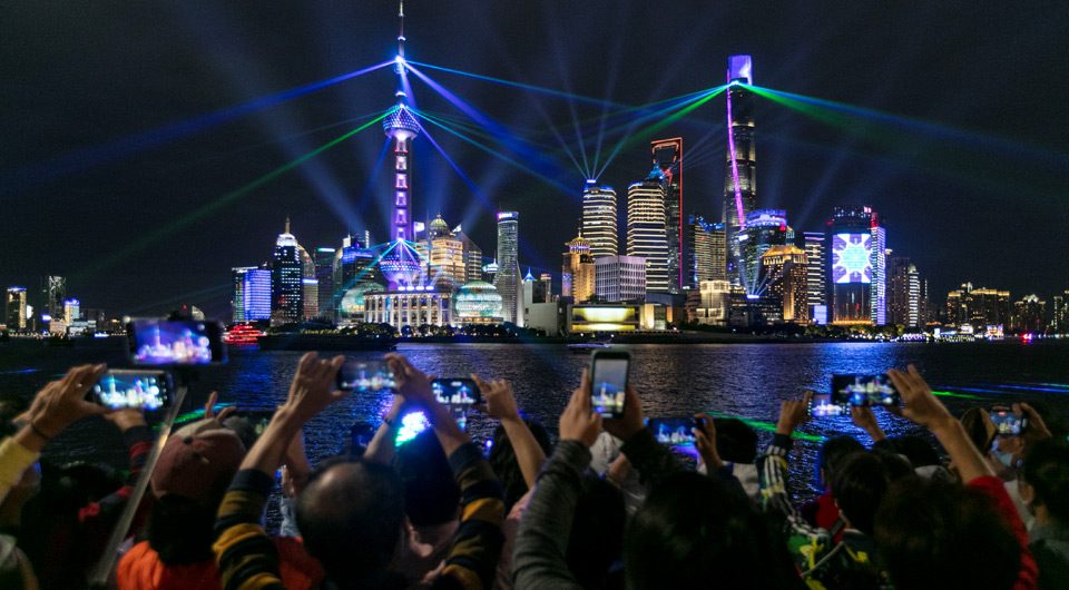 流动中国折射复苏新气象——透视“十一”黄金周