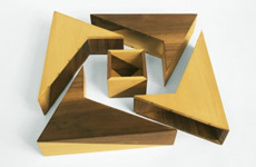 通过创新模式重建机构与行业