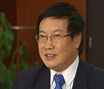 杨再平：中国银行业助力中国经济稳步发展