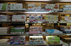 长期市场消费能力仍存 外延扩张多品牌布局
