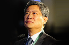 社科院世界经济政治研究所长张宇燕