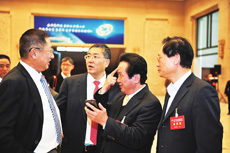 代表们交流与会心得