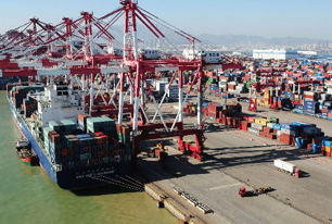 10月份中國外貿出口同比增長5.6％