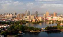 青山秀水镜湖区