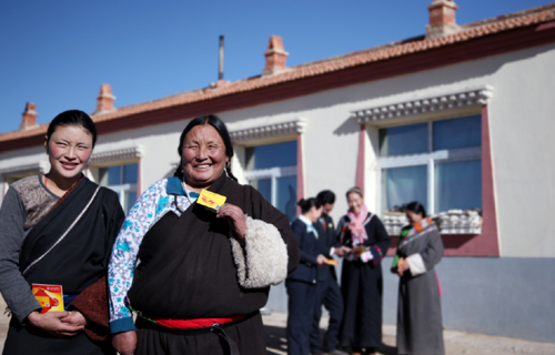 农行推“双联惠农贷款”帮助农民脱贫致富奔小康