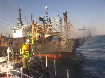 韓國漁船起火釀死傷　一名中國公民失蹤