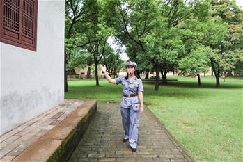 &ldquo;再走長徵路&rdquo;上的紅色講解員