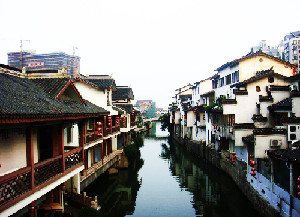 无锡新区支行:让文明支撑业绩成长