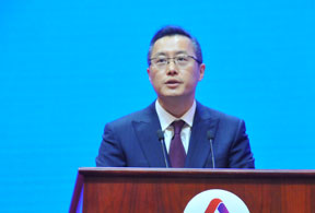 国家发展改革委高技术司副巡视员沈竹林做主题演讲