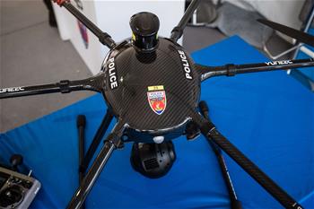 巴黎舉辦無人機節