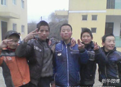 你们的笑容是我们此行最大的收获！