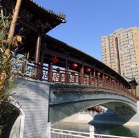 冬末春初的景象