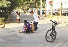 【新华调查】扶一把老人，善举为何变得如此复杂？