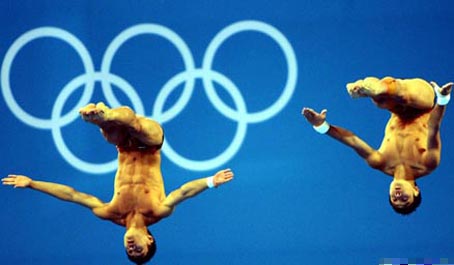 看曹缘张雁全如何征服世界