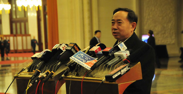 教育部部长袁贵仁接受媒体群访